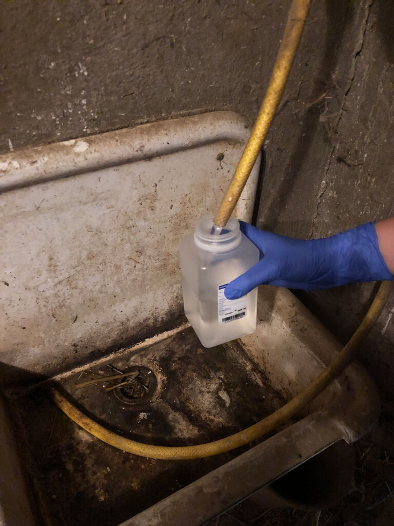 Sampling from a hose